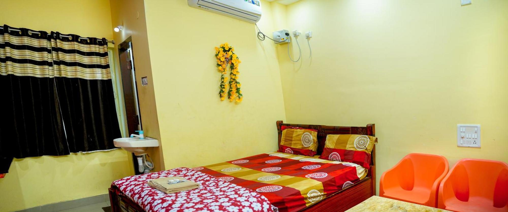 Lotus Pond Resort & Spa Bapatla Luaran gambar
